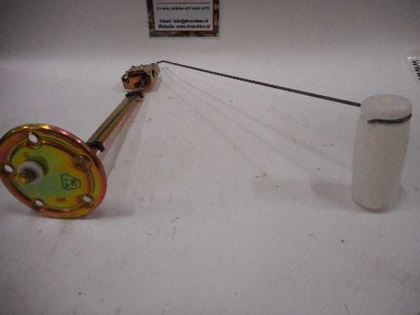 Tankvlotter fuel gauge component with NSN 6620-17-702-6422. Tankvlotter fuel gauge component with NSN 6620-17-702-6422.