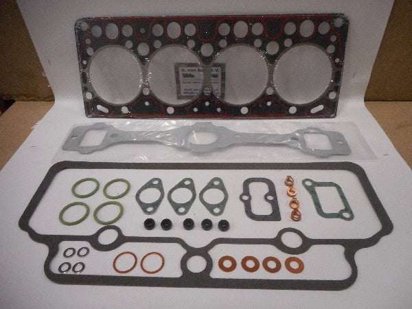 Koppakking set OM 314 with various gaskets and seals. Koppakking set OM 314 with various gaskets and seals.