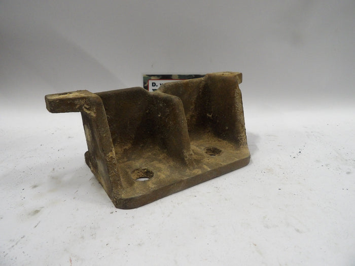 Radiateur steun aan chassis