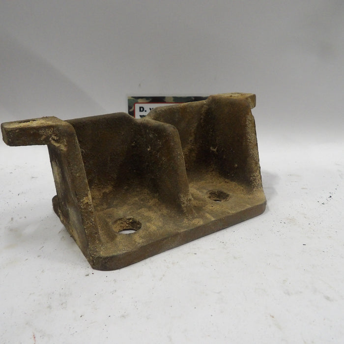 Radiateur steun aan chassis