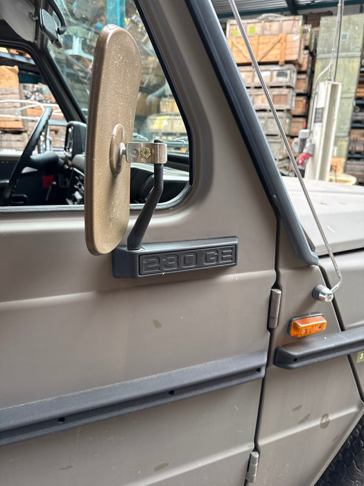 Mercedes-Benz G-230