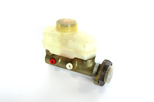 Hoofdremcilinder 109