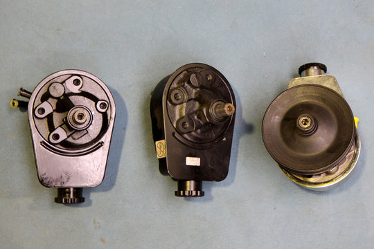 Stuurbekrachtigingspomp zonder reservoir