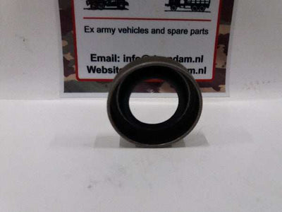 Keerring waterpomp for ex-army vehicles with NSN 5330-00-291-2788.