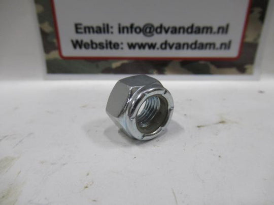 Zelfborgende moer aandrijfas