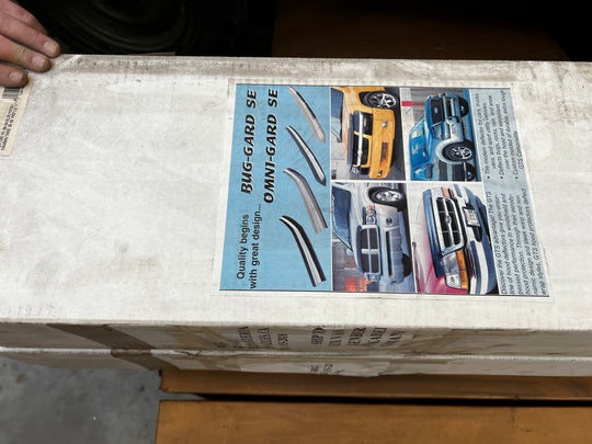 Airguard Bug Deflector Chevy / GMC