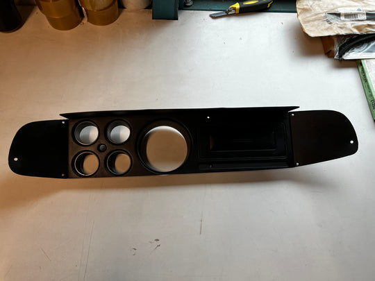 Dodge W200 Instrumentenpaneel afdekplaat zwart (gebruikt)